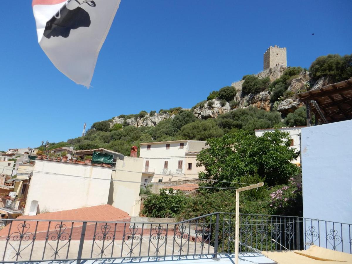 B&B Eleonora D'Arborea, Centro Storico Posada  Eksteriør billede