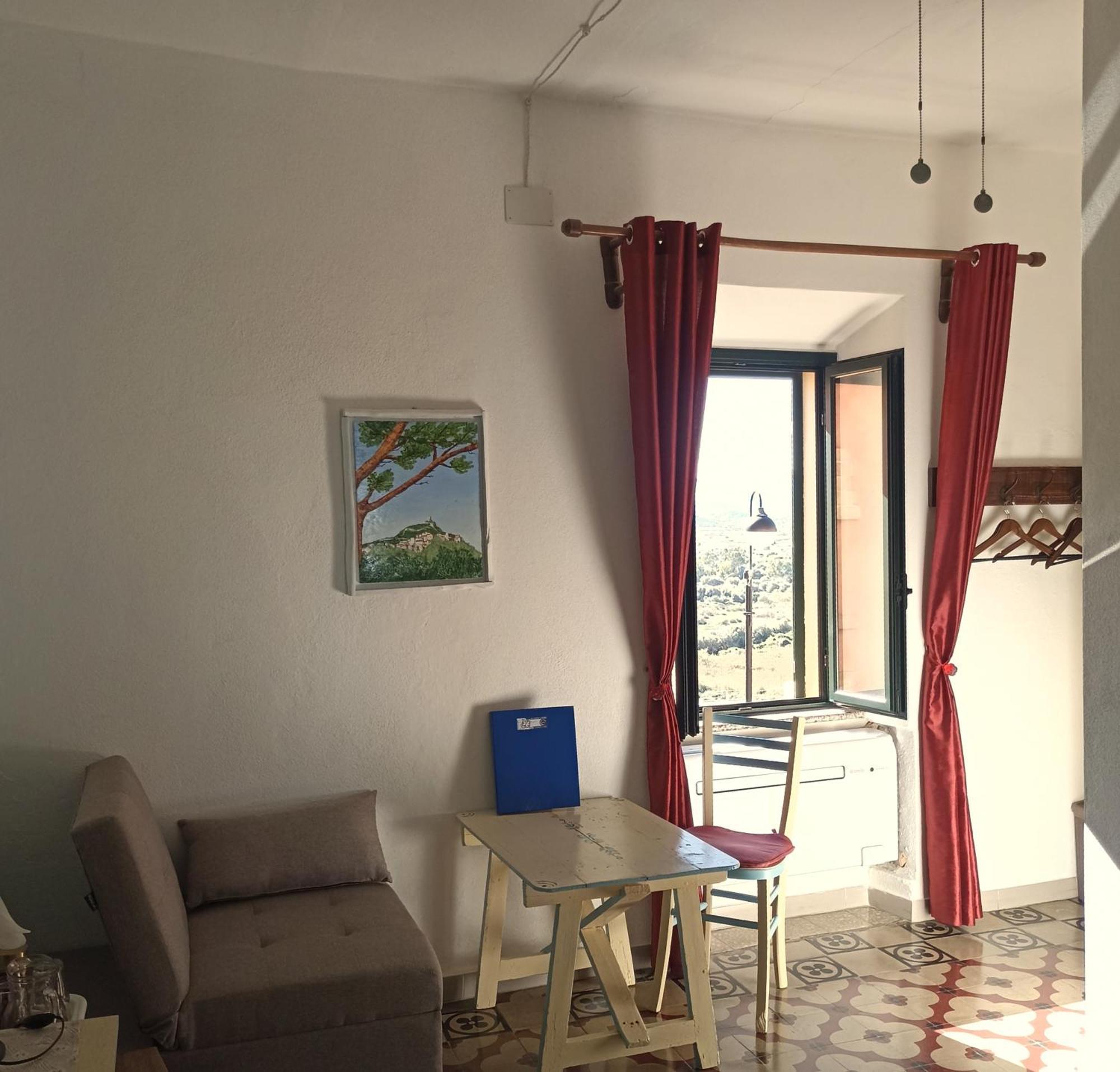 B&B Eleonora D'Arborea, Centro Storico Posada  Eksteriør billede